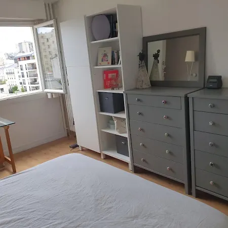 Large 100 M2 In 14th Arrondissement Апартаменты
