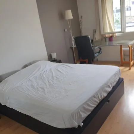 Large 100 M2 In 14th Arrondissement * Париж